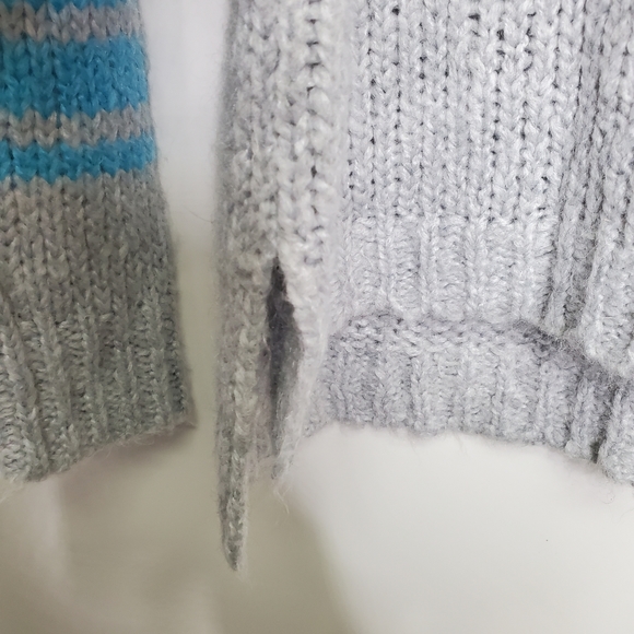 AERIE Blue Striped Chunky Oversided Knit Sweater Crew Neck Size XS - Picture 6 of 9